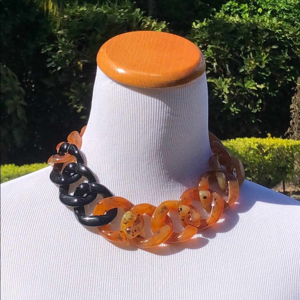 Enamel link necklace